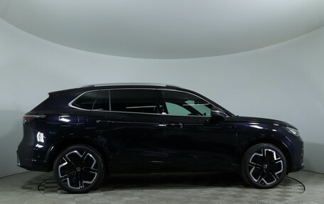 Volkswagen Tiguan, 2024 год, 4 290 000 рублей, 4 фотография