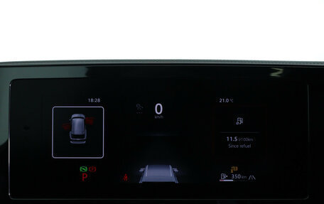 Volkswagen Tiguan, 2024 год, 4 290 000 рублей, 21 фотография