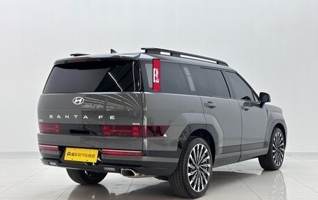 Hyundai Santa Fe IV, 2024 год, 4 867 700 рублей, 4 фотография