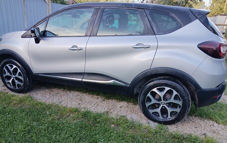 Renault Kaptur I рестайлинг, 2019 год, 1 400 000 рублей, 5 фотография