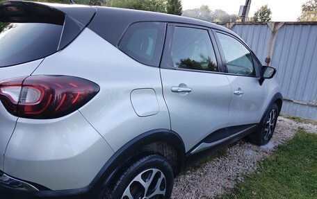 Renault Kaptur I рестайлинг, 2019 год, 1 400 000 рублей, 3 фотография
