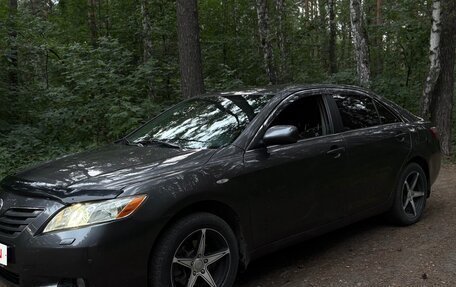 Toyota Camry, 2008 год, 1 050 000 рублей, 9 фотография