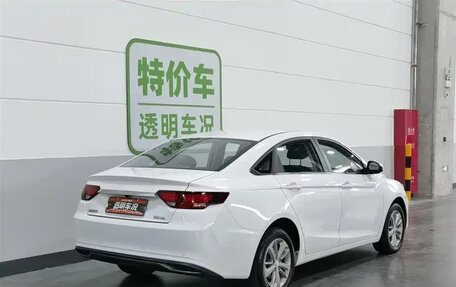 Geely Emgrand, 2022 год, 950 006 рублей, 4 фотография