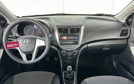 Hyundai Solaris II рестайлинг, 2012 год, 895 000 рублей, 14 фотография
