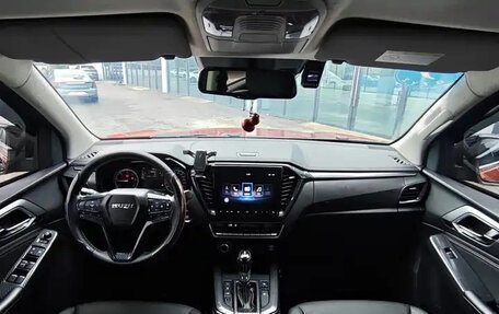 Isuzu D-Max, 2023 год, 3 249 003 рублей, 9 фотография