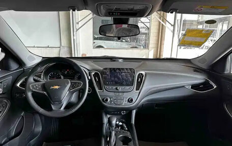 Chevrolet Malibu IX, 2022 год, 1 350 500 рублей, 8 фотография