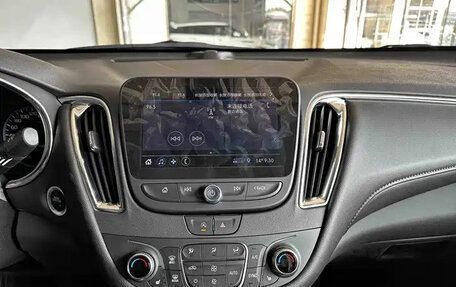 Chevrolet Malibu IX, 2022 год, 1 350 500 рублей, 12 фотография
