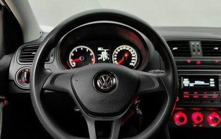 Volkswagen Polo VI (EU Market), 2018 год, 999 000 рублей, 11 фотография