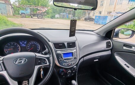 Hyundai Solaris II рестайлинг, 2012 год, 780 000 рублей, 11 фотография