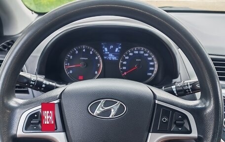 Hyundai Solaris II рестайлинг, 2012 год, 780 000 рублей, 13 фотография