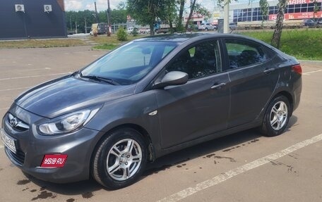 Hyundai Solaris II рестайлинг, 2012 год, 780 000 рублей, 12 фотография