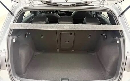 Volkswagen Golf VIII, 2023 год, 1 800 000 рублей, 19 фотография