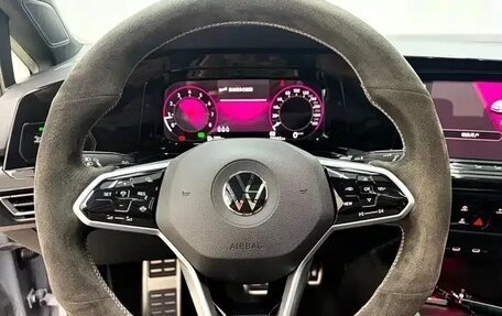Volkswagen Golf VIII, 2023 год, 1 800 000 рублей, 11 фотография