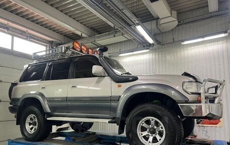 Toyota Land Cruiser 80 рестайлинг, 1997 год, 3 800 000 рублей, 12 фотография