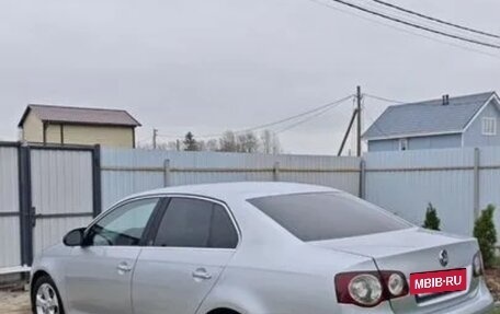 Volkswagen Jetta VI, 2008 год, 560 000 рублей, 5 фотография