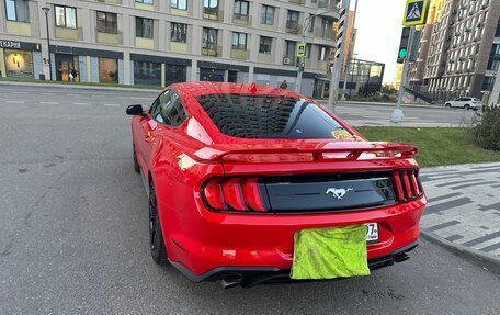 Ford Mustang VI рестайлинг, 2021 год, 4 300 000 рублей, 6 фотография