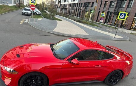 Ford Mustang VI рестайлинг, 2021 год, 4 300 000 рублей, 39 фотография