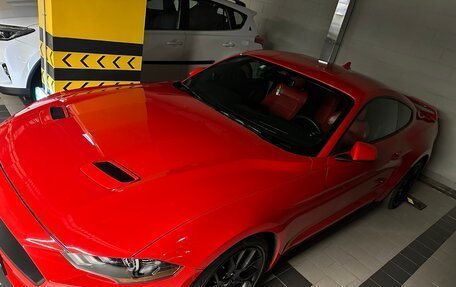 Ford Mustang VI рестайлинг, 2021 год, 4 300 000 рублей, 40 фотография