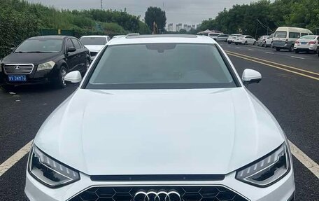Audi A4, 2022 год, 2 450 000 рублей, 2 фотография