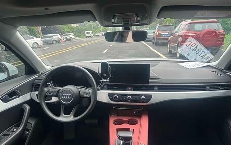 Audi A4, 2022 год, 2 450 000 рублей, 10 фотография