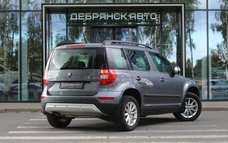 Skoda Yeti I рестайлинг, 2017 год, 1 769 000 рублей, 3 фотография