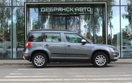 Skoda Yeti I рестайлинг, 2017 год, 1 769 000 рублей, 4 фотография