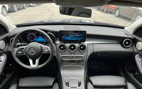 Mercedes-Benz C-Класс, 2022 год, 1 980 500 рублей, 7 фотография