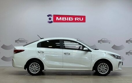 KIA Rio IV, 2019 год, 1 390 000 рублей, 6 фотография