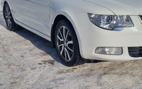 Skoda Superb III рестайлинг, 2012 год, 1 020 000 рублей, 3 фотография