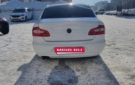 Skoda Superb III рестайлинг, 2012 год, 1 020 000 рублей, 6 фотография