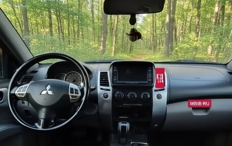 Mitsubishi Pajero Sport II рестайлинг, 2011 год, 1 999 999 рублей, 4 фотография