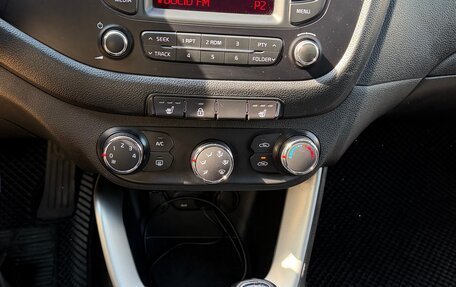 KIA cee'd III, 2013 год, 999 000 рублей, 10 фотография