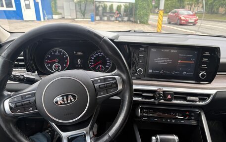 KIA K5, 2020 год, 2 100 000 рублей, 15 фотография
