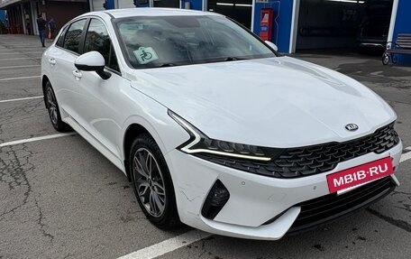 KIA K5, 2020 год, 2 100 000 рублей, 10 фотография
