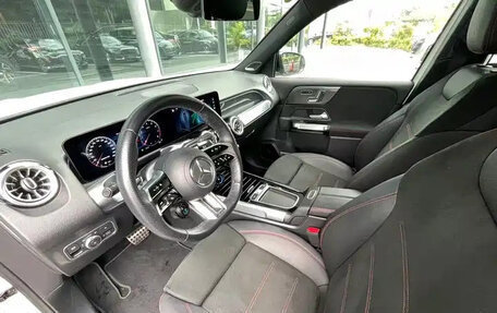 Mercedes-Benz GLB, 2022 год, 2 240 500 рублей, 6 фотография