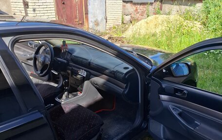 Audi A4, 1999 год, 300 000 рублей, 3 фотография