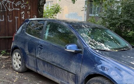 Volkswagen Golf V, 2005 год, 249 000 рублей, 2 фотография
