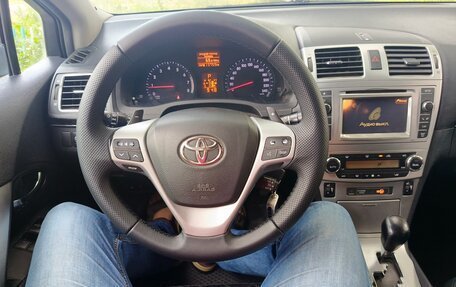 Toyota Avensis III рестайлинг, 2011 год, 1 400 000 рублей, 6 фотография