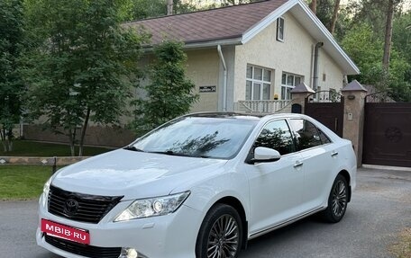 Toyota Camry, 2012 год, 1 400 000 рублей, 3 фотография