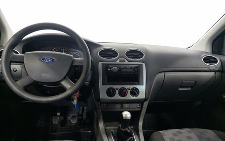 Ford Focus II рестайлинг, 2006 год, 350 000 рублей, 19 фотография