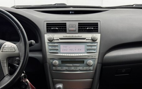 Toyota Camry, 2008 год, 1 290 000 рублей, 10 фотография