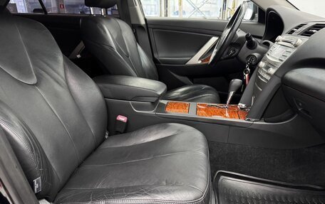 Toyota Camry, 2008 год, 1 290 000 рублей, 13 фотография