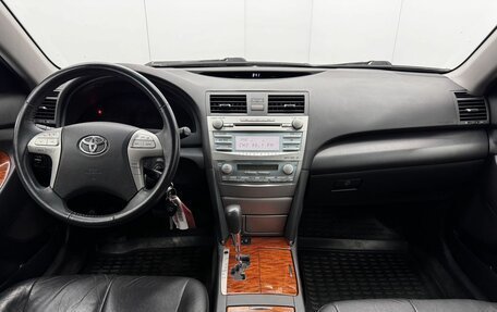 Toyota Camry, 2008 год, 1 290 000 рублей, 11 фотография