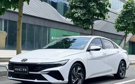 Hyundai Elantra, 2022 год, 1 540 500 рублей, 2 фотография
