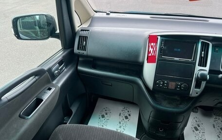 Nissan Serena III, 2009 год, 749 999 рублей, 14 фотография