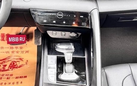 Hyundai Elantra, 2022 год, 1 080 000 рублей, 14 фотография