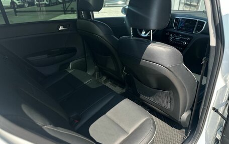 KIA Sportage IV рестайлинг, 2018 год, 2 226 000 рублей, 23 фотография