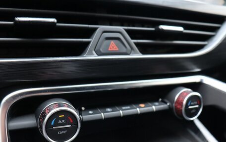 Geely Tugella FY11, 2023 год, 2 800 000 рублей, 16 фотография