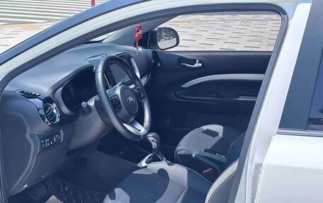 KIA Stonic, 2021 год, 970 000 рублей, 7 фотография