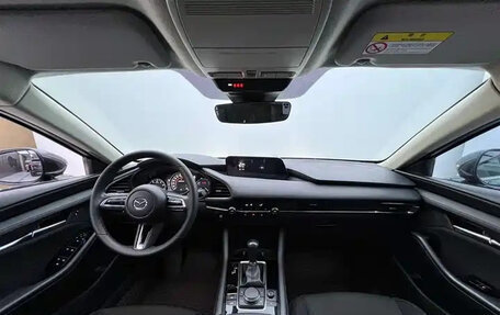 Mazda 3, 2021 год, 1 350 666 рублей, 7 фотография
